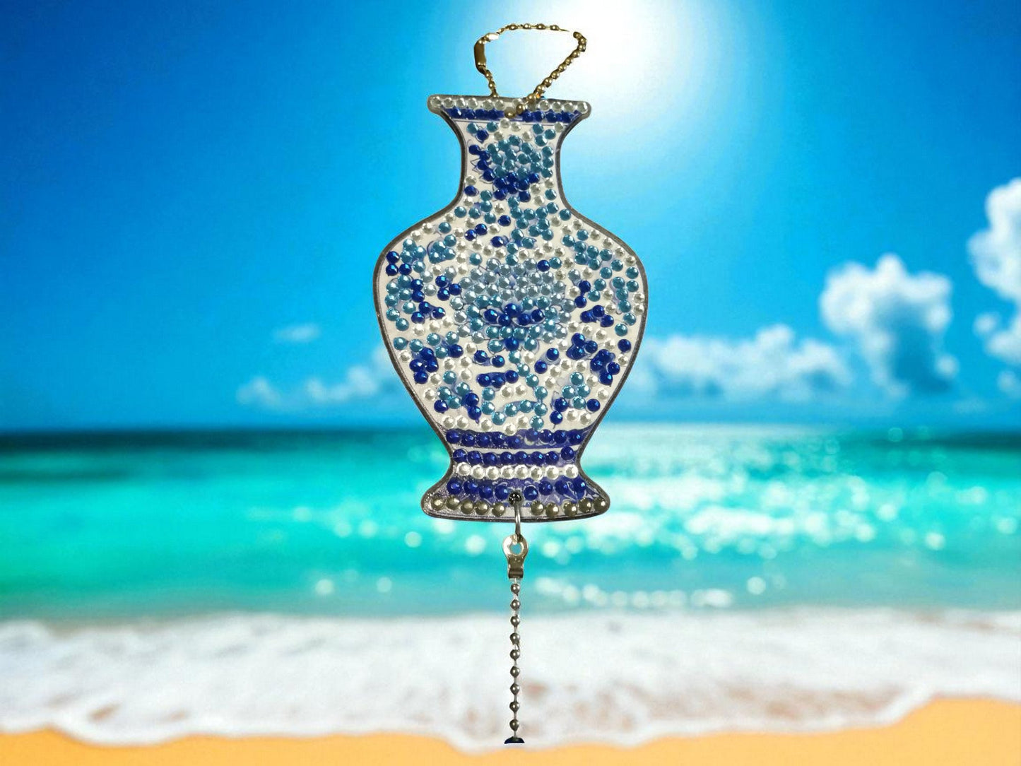 Round Blue Antique Style Pot Sun/Wind Catcher
