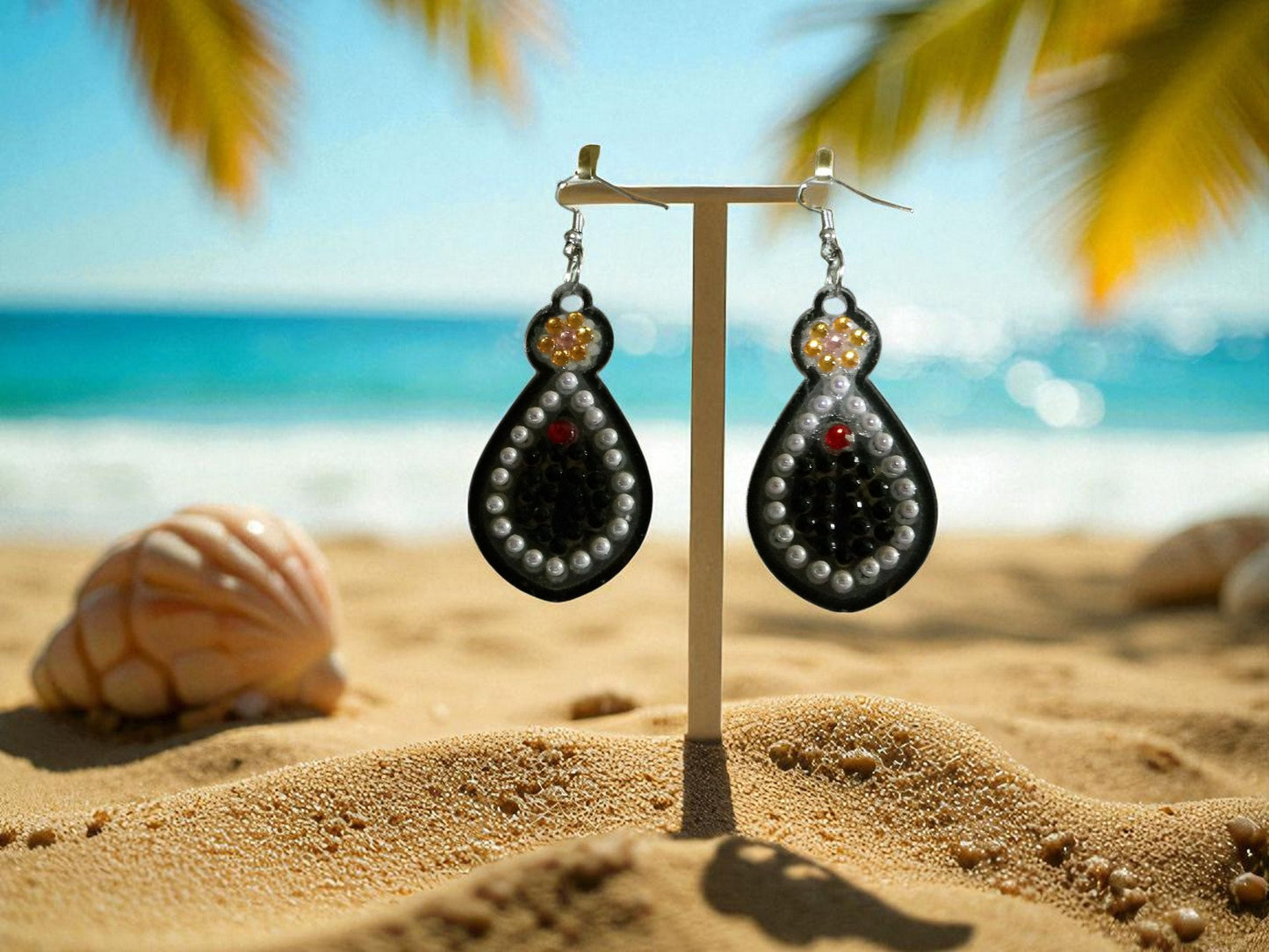 White Pearl & Black Earrings