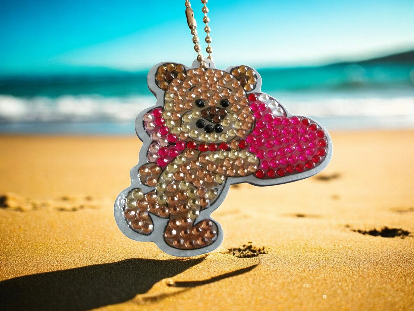 Running Teddy Bear w/Heart Keychain