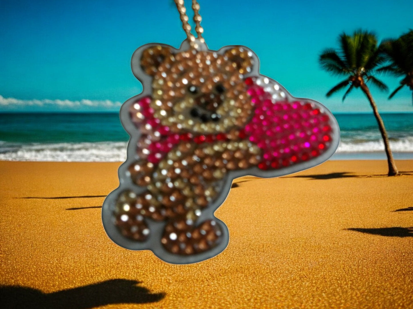 Running Teddy Bear w/Heart Keychain