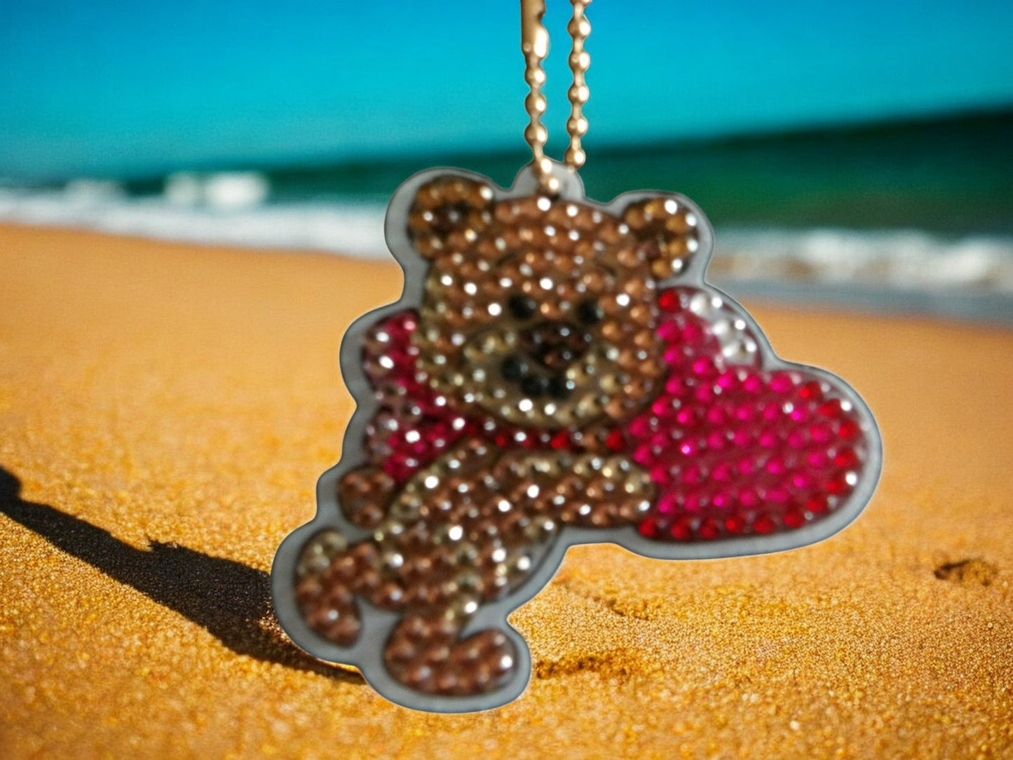 Running Teddy Bear w/Heart Keychain