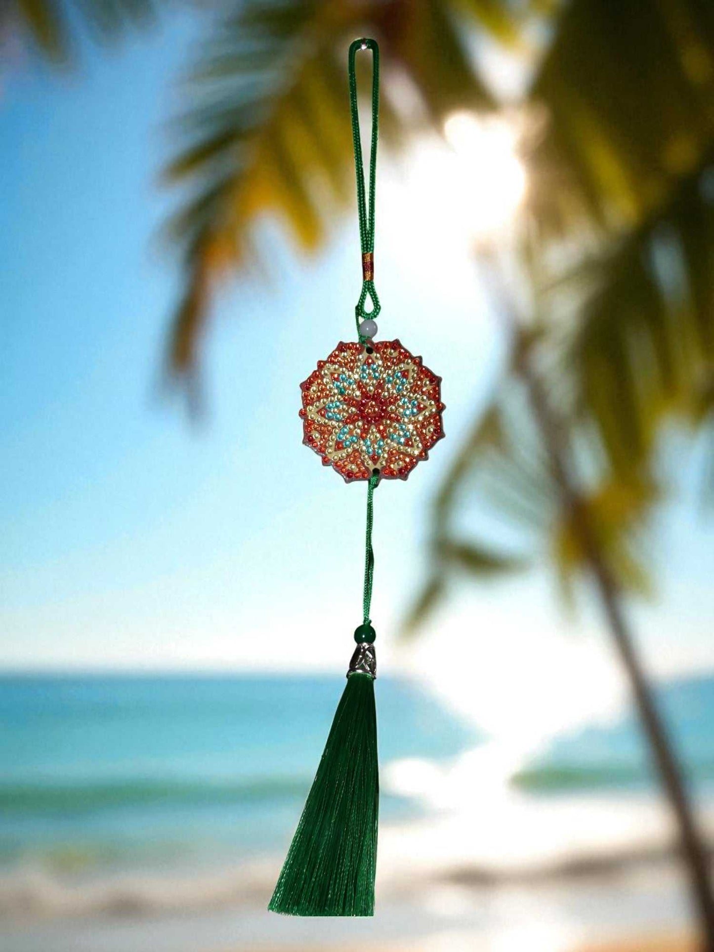 Green red design ornamental hanging decor with tassel for car interior decoration