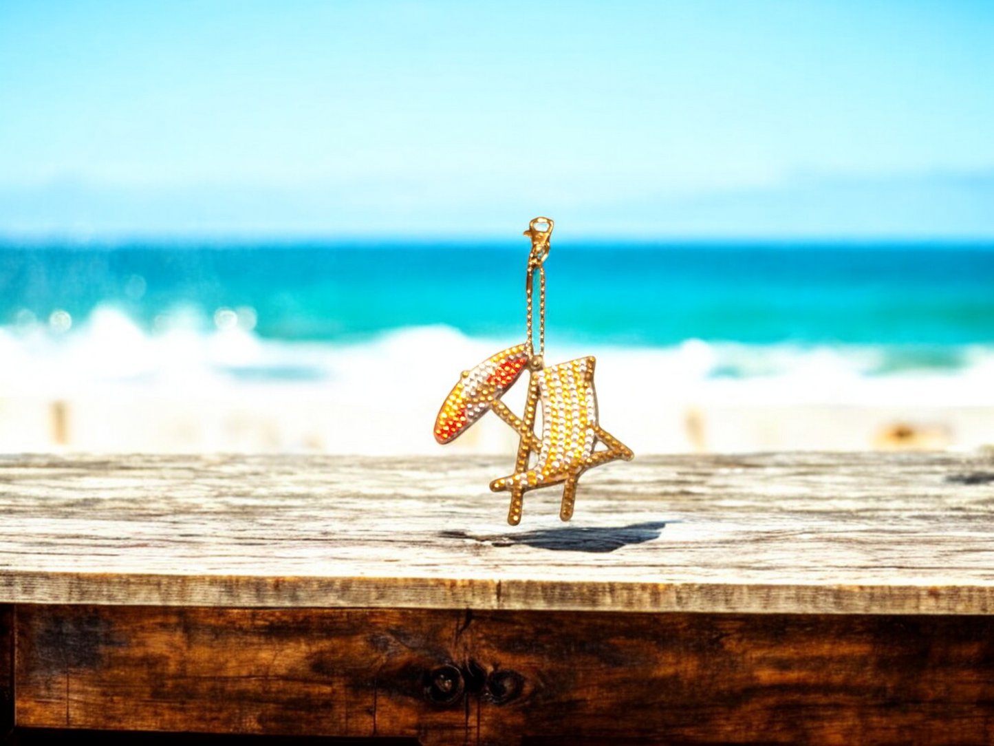 Beach Chair w/Umbrella Keychain