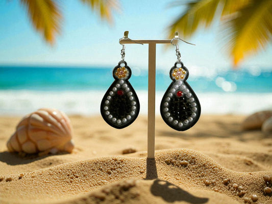 White Pearl & Black Earrings