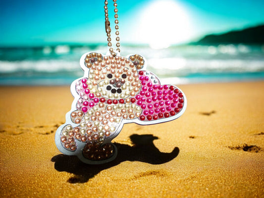 Running Teddy Bear w/Heart Keychain