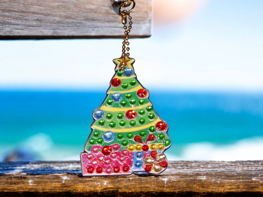 Christmas Tree w/Presents Keychain