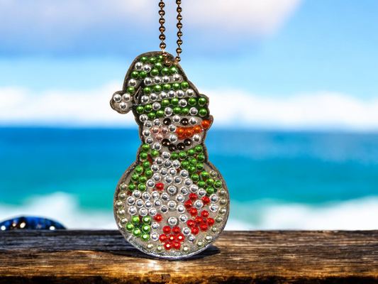 Green Red White Snowman Keychain