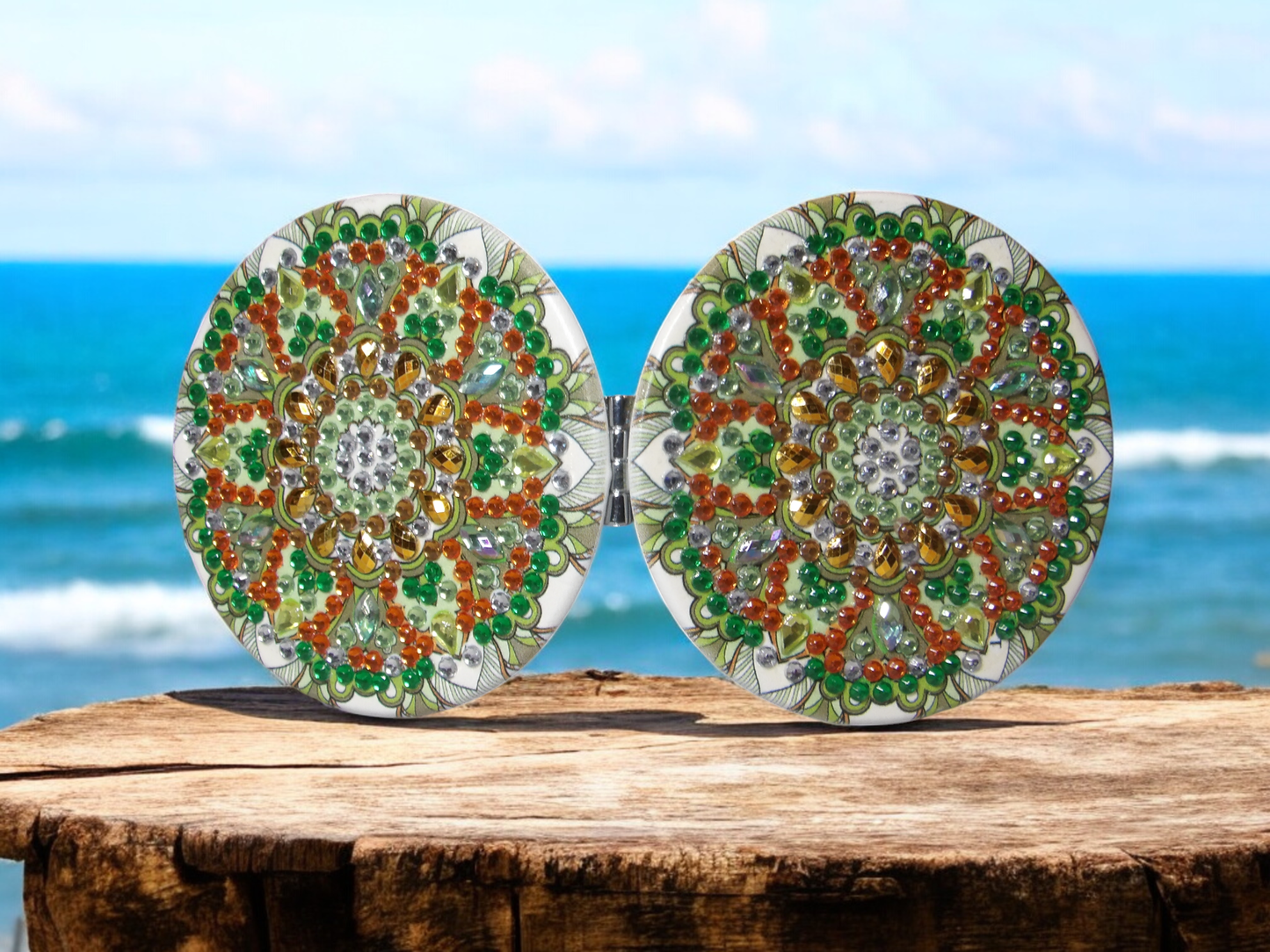 Green Round Pocket Mirror
